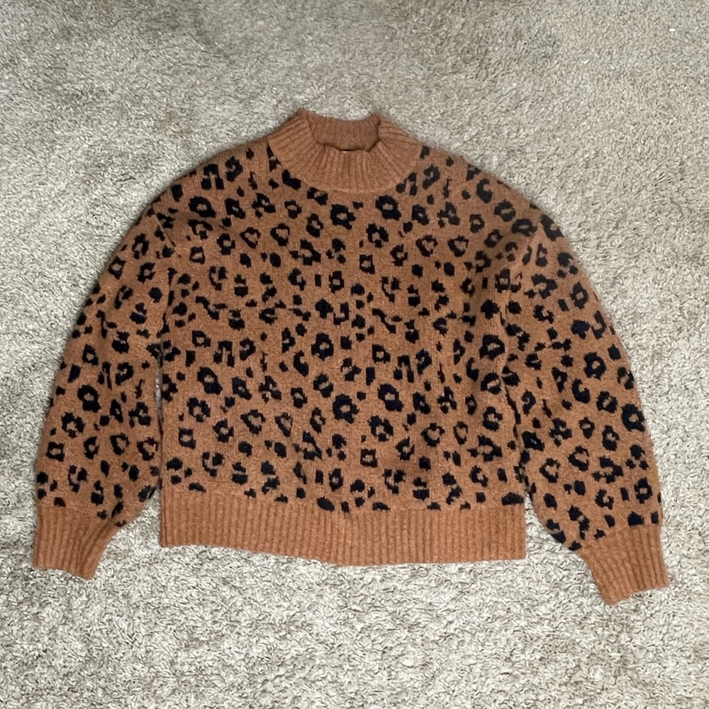 Old Navy Cheetah Print Sweater